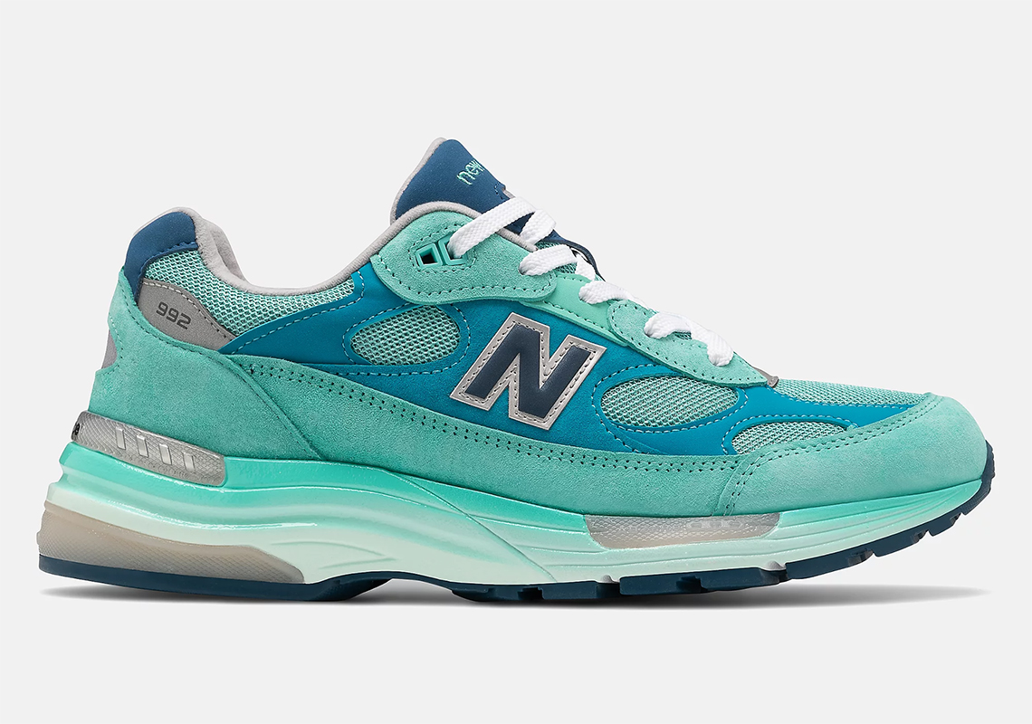 The New Balance 992 GRs Continue To Impress With New Blue/Silver Blend