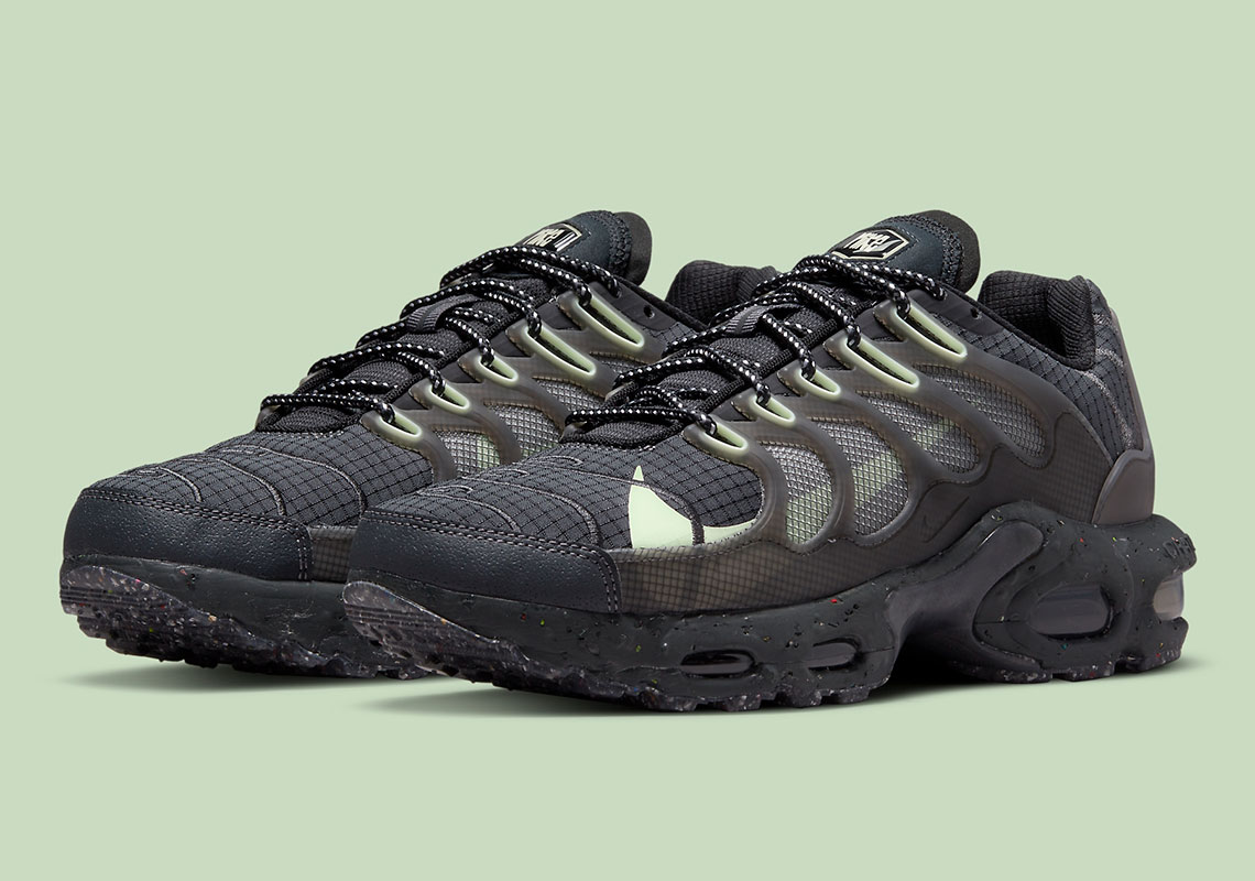 Hints Of “Barely Volt” Awaken A Black Nike Air Max Terrascape Plus