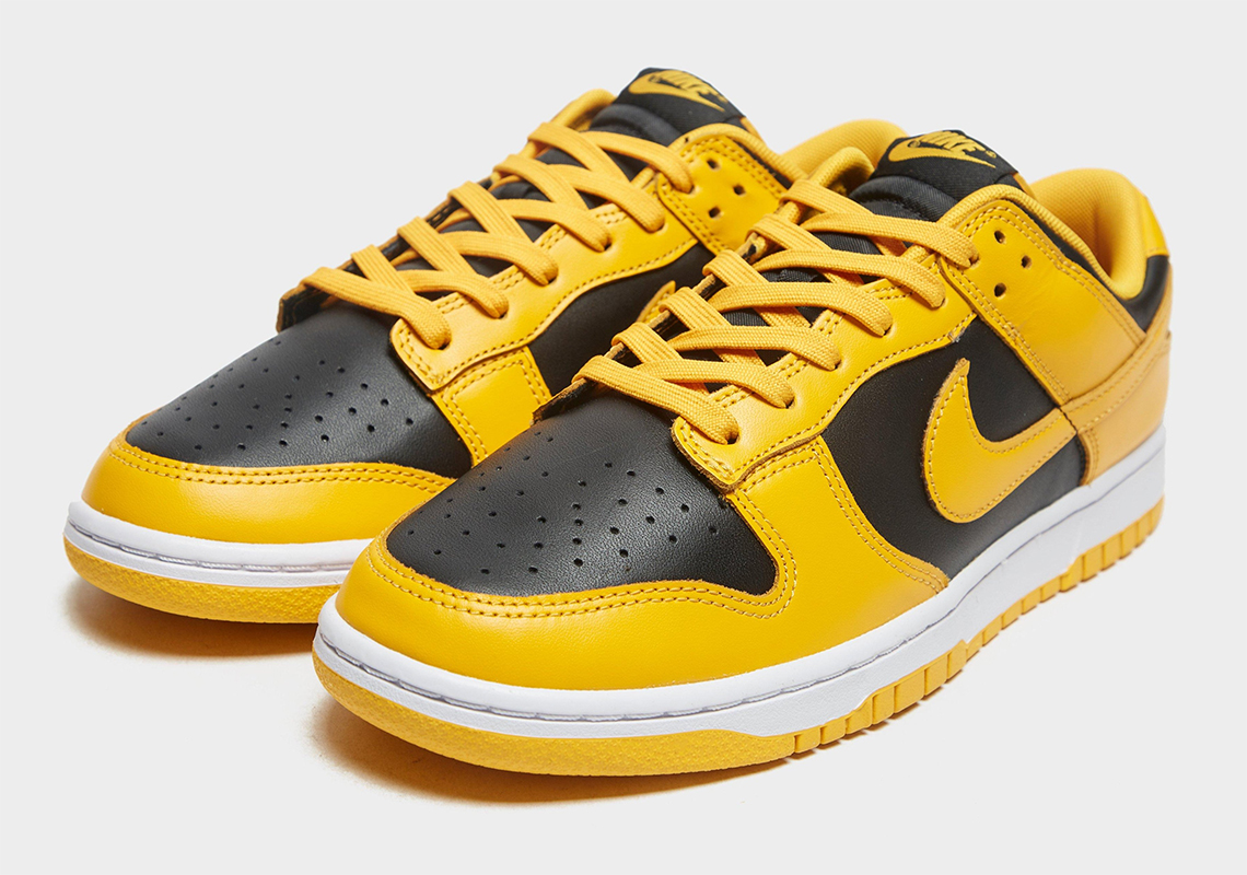 The "Goldenrod" Colorway Reappears On The Nike Dunk Low