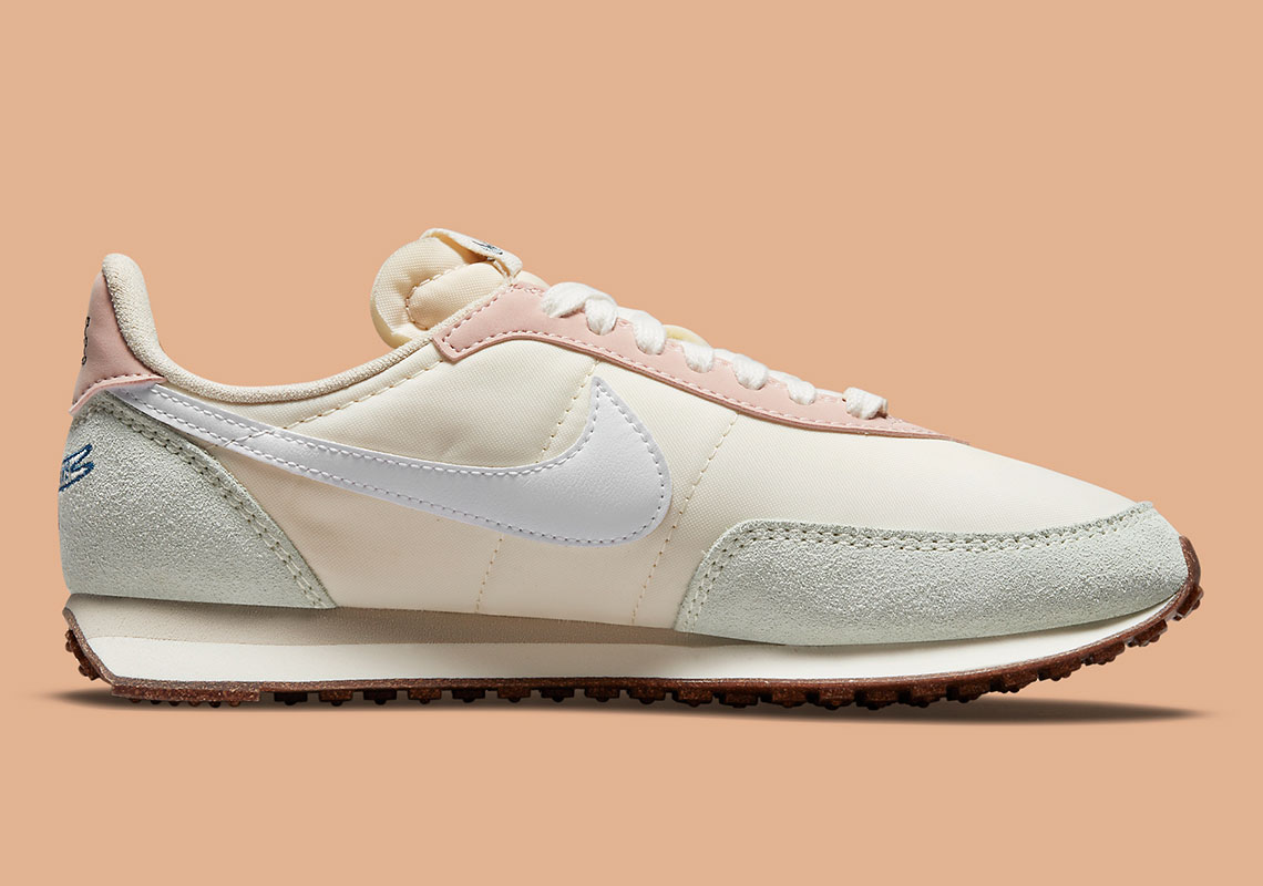 Nike Waffle Trainer 2 Wmns Cashmere Cashmere Pink Oxford White Dm7188 717 3