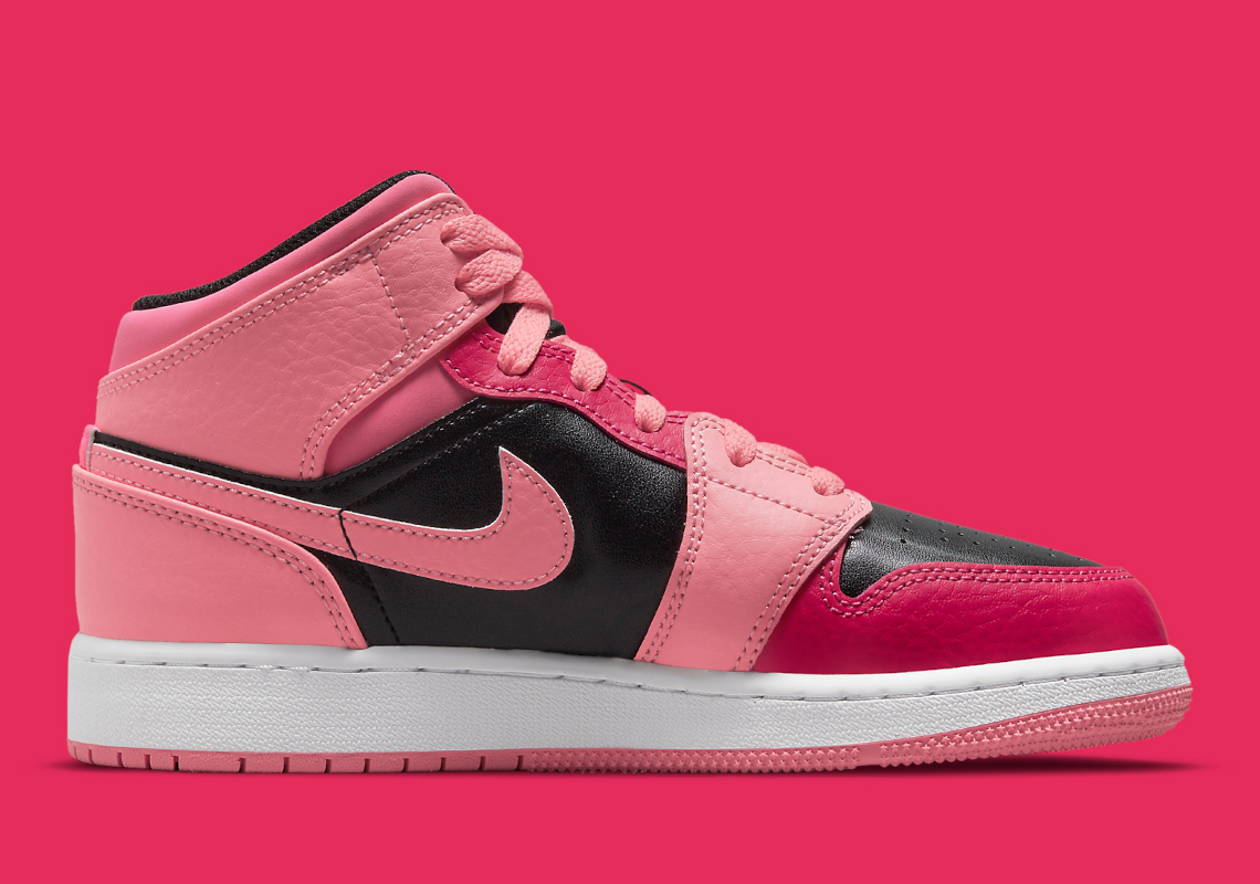 Air Jordan 1 Mid Gs 554725 662 4