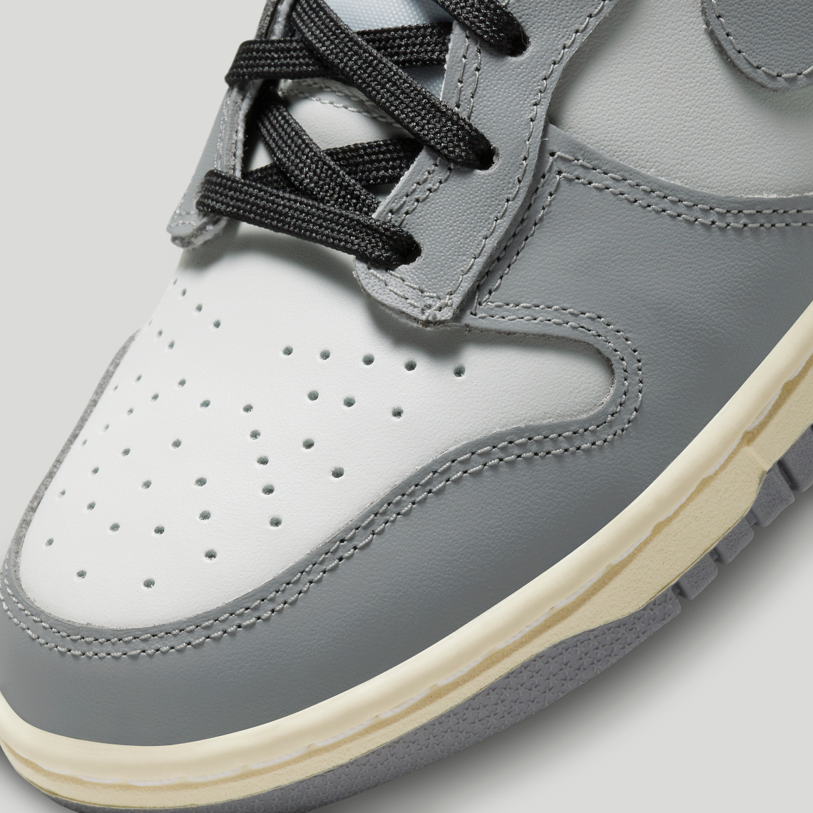Nike Dunk High Dd1869 001 2