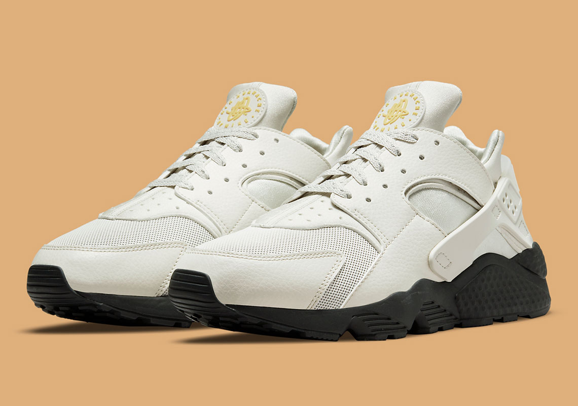 This Nike Air Huarache's Sail Uppers Sit Atop A Black Sole