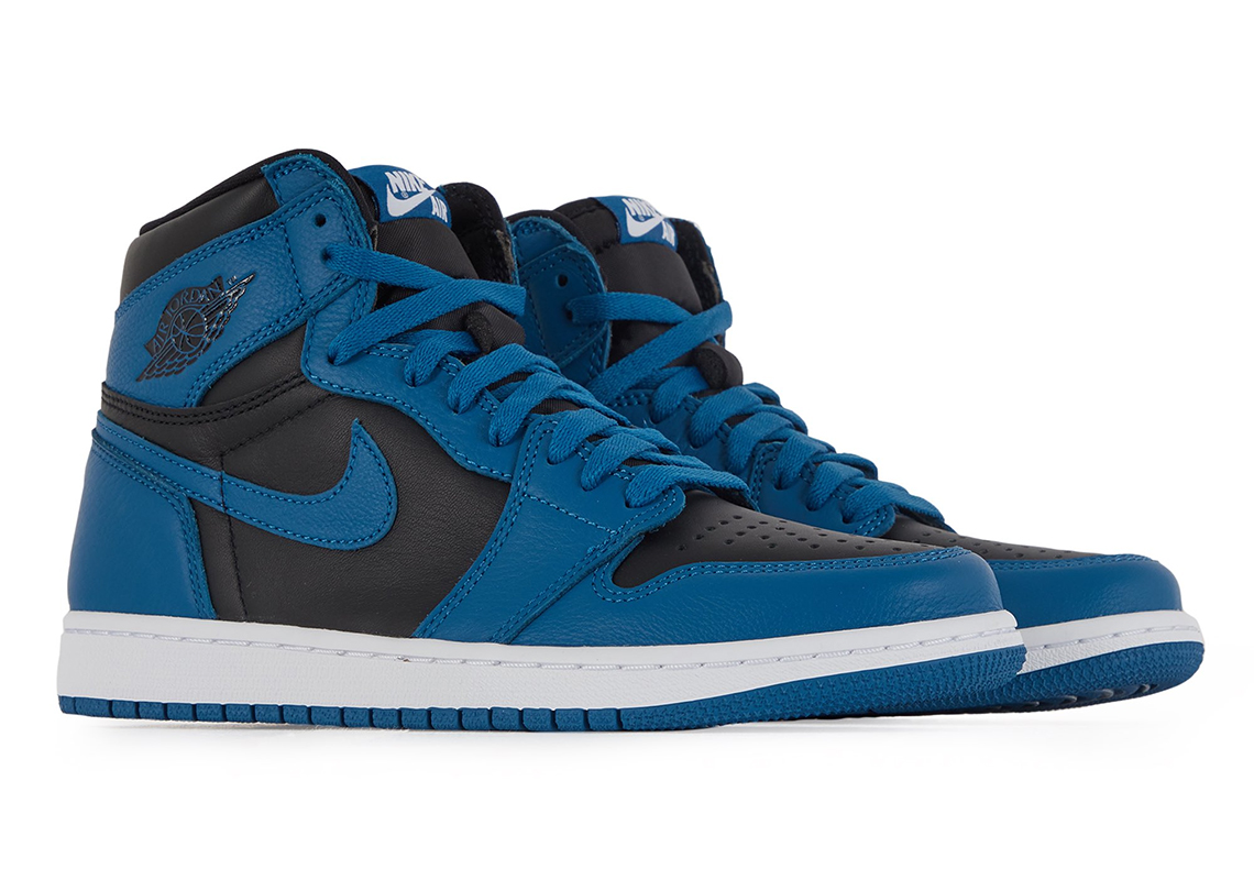 Air Jordan 1 Retro High OG "Dark Marina Blue" Expected January 15th, 2022