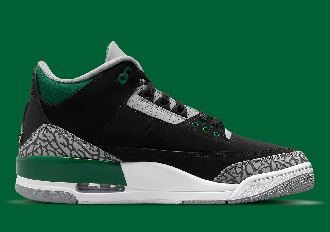 Air Jordan 3 Pine Green Ct8532 030 Official Images 3