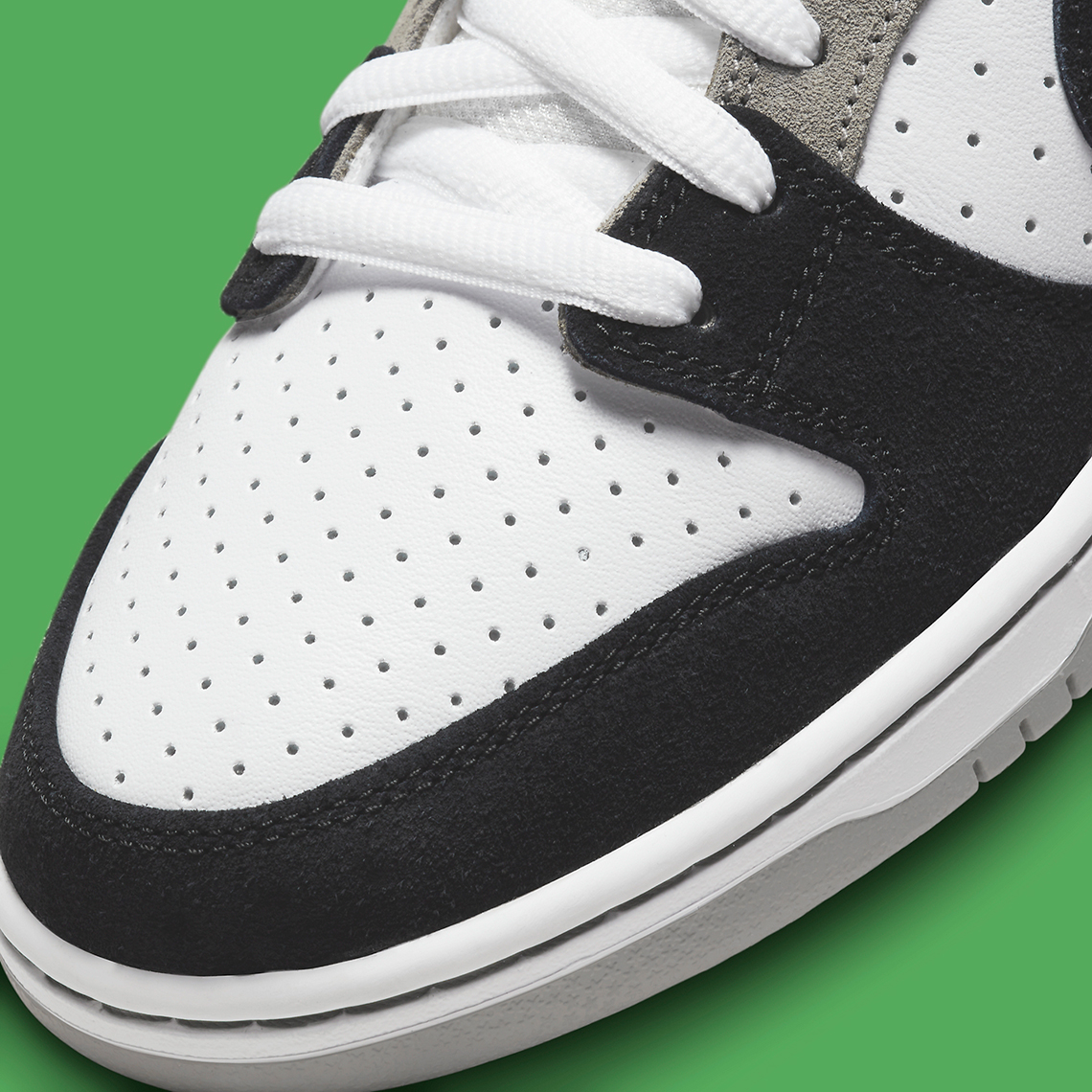 Nike Sb Dunk Low Chlorophyll Bq6817 011 2