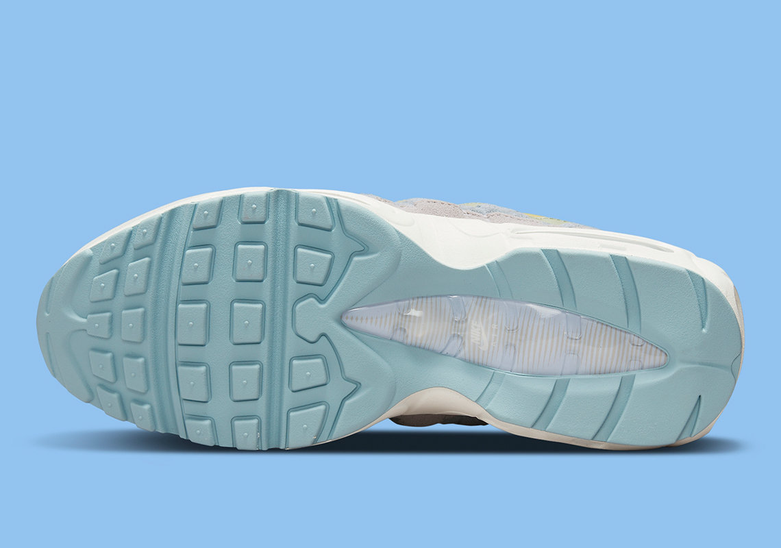 Nike Air Max 95 Womens Dr7867 100 3