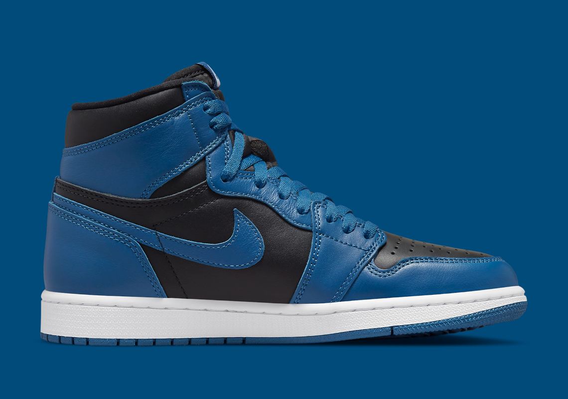 Air Jordan 1 Retro High Og Dark Marina Blue 555088 404 1