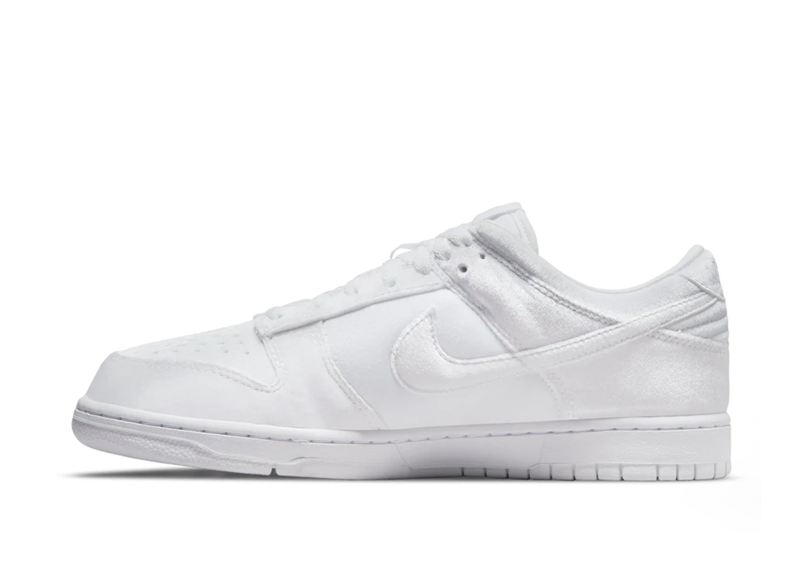 Dover Street Market Nike Dunk Low White Dh2686 100 2