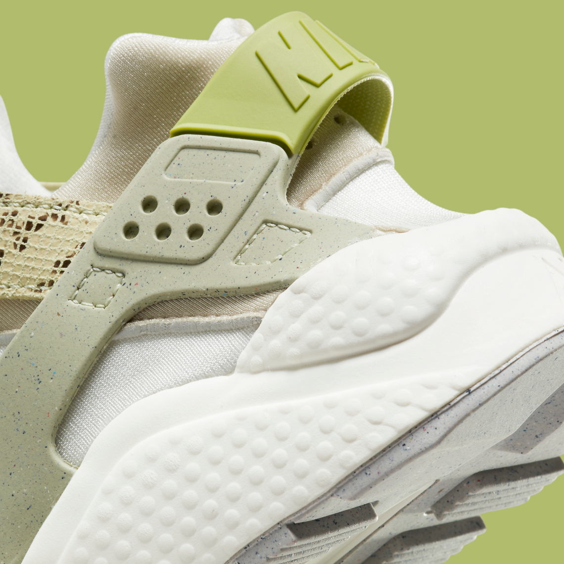 Nike Air Huarache Dv3207 001 8
