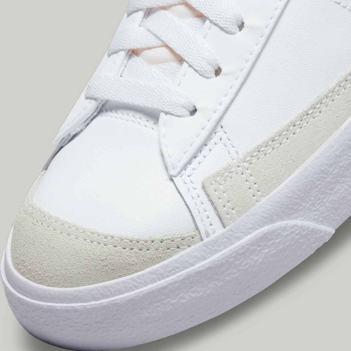 Nike Blazer Mid 77 Dv3454 100 7
