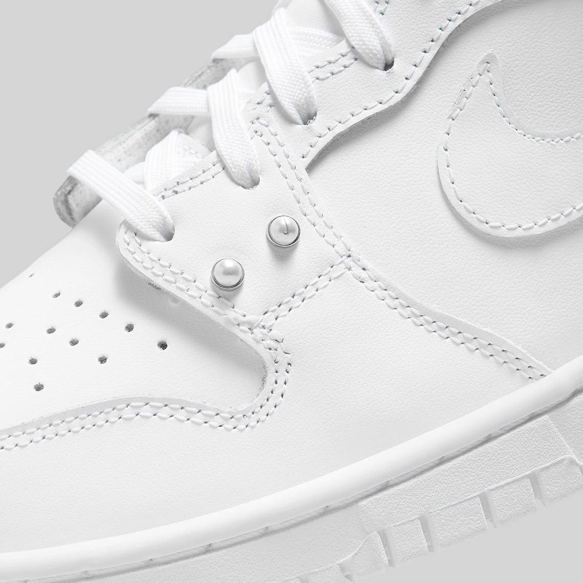 Nike Dunk High Pearl Dm7607 100 9