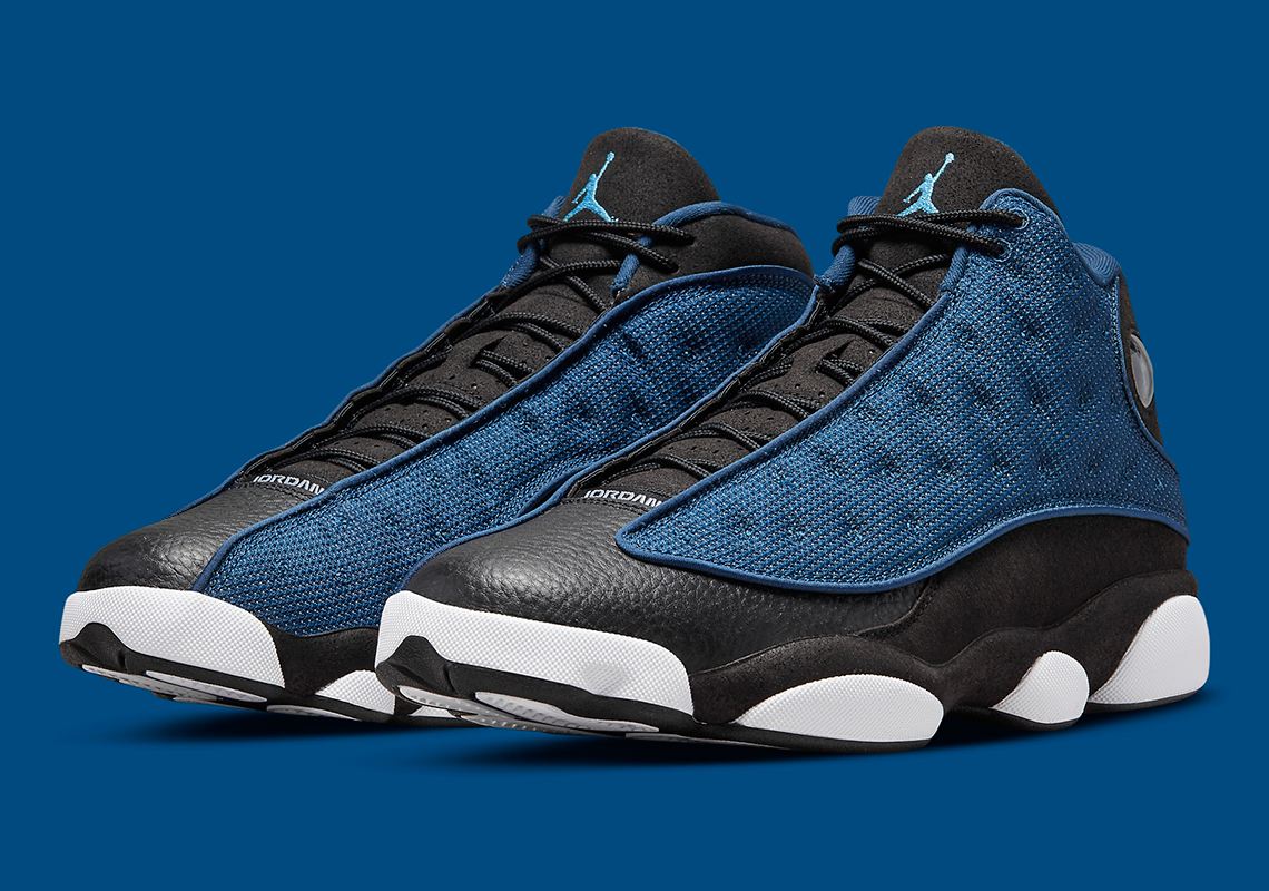 Official Images Of The Air Jordan 13 “Brave Blue”