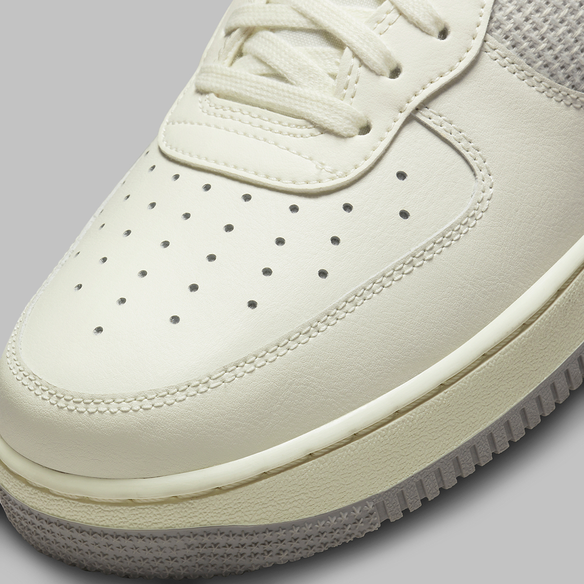 Nike Air Force 1 High Lv8 Vintage Dm0209 100 Release Date 7