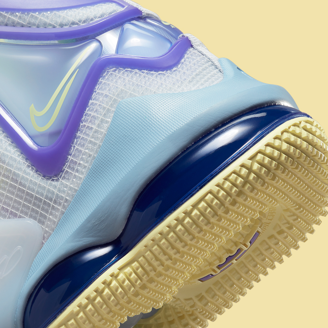 Nike Lebron 19 Gs Easter Dd0418 412 2
