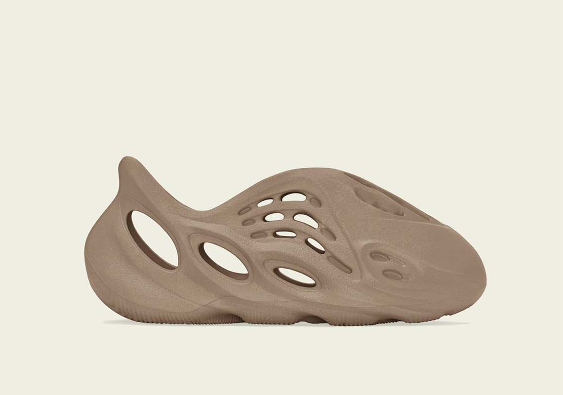 Yeezy Foam Runner Mist Kids Gw1970 Store List 2