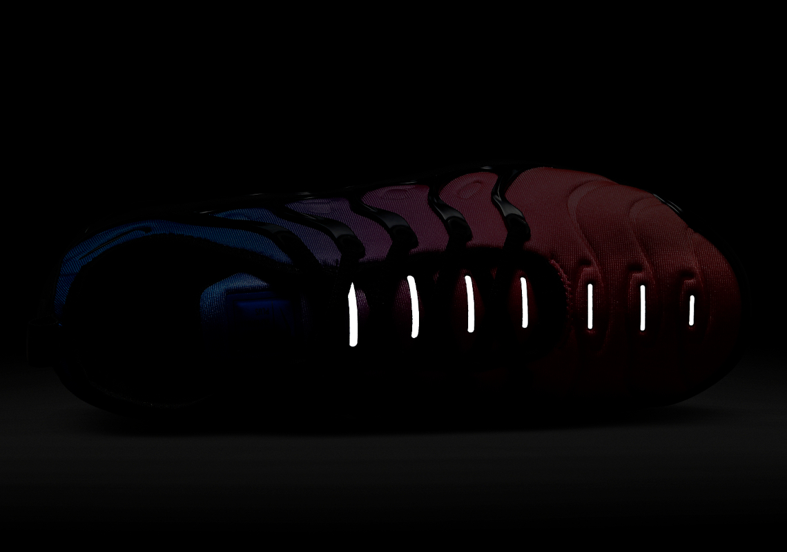 Nike Vapormax Plus Dx2746 400 2