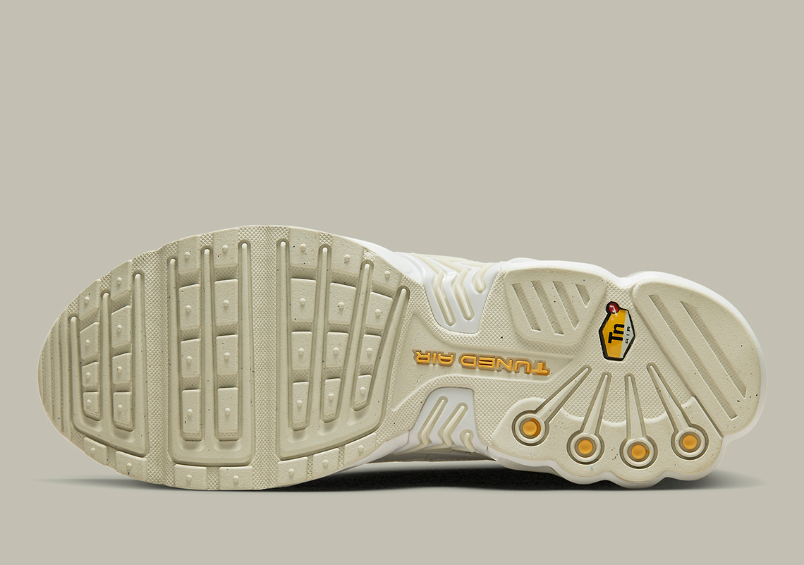 Nike Air Max Plus 3 Dx2653 100 1