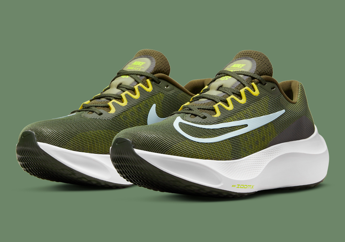 Nike Zoom Fly 5 Dm8968 301 1