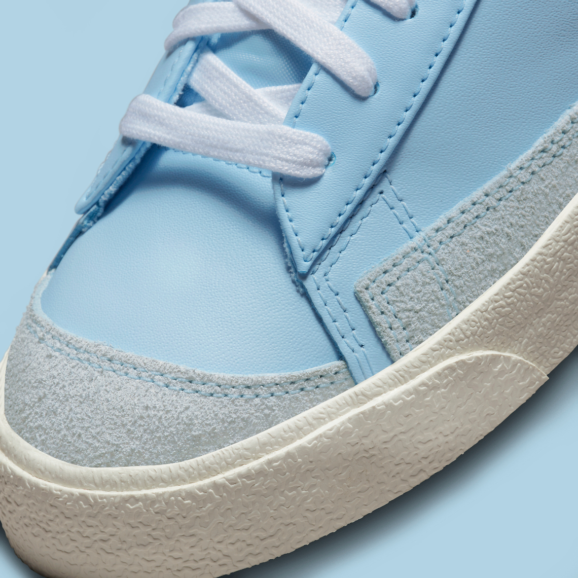 Nike Blazer Mid 77 Fd0304 400 3