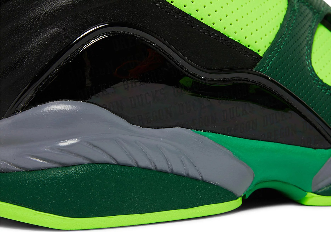 Air Jordan 8 Oregon Ducks Pe Division St Auction Green 4