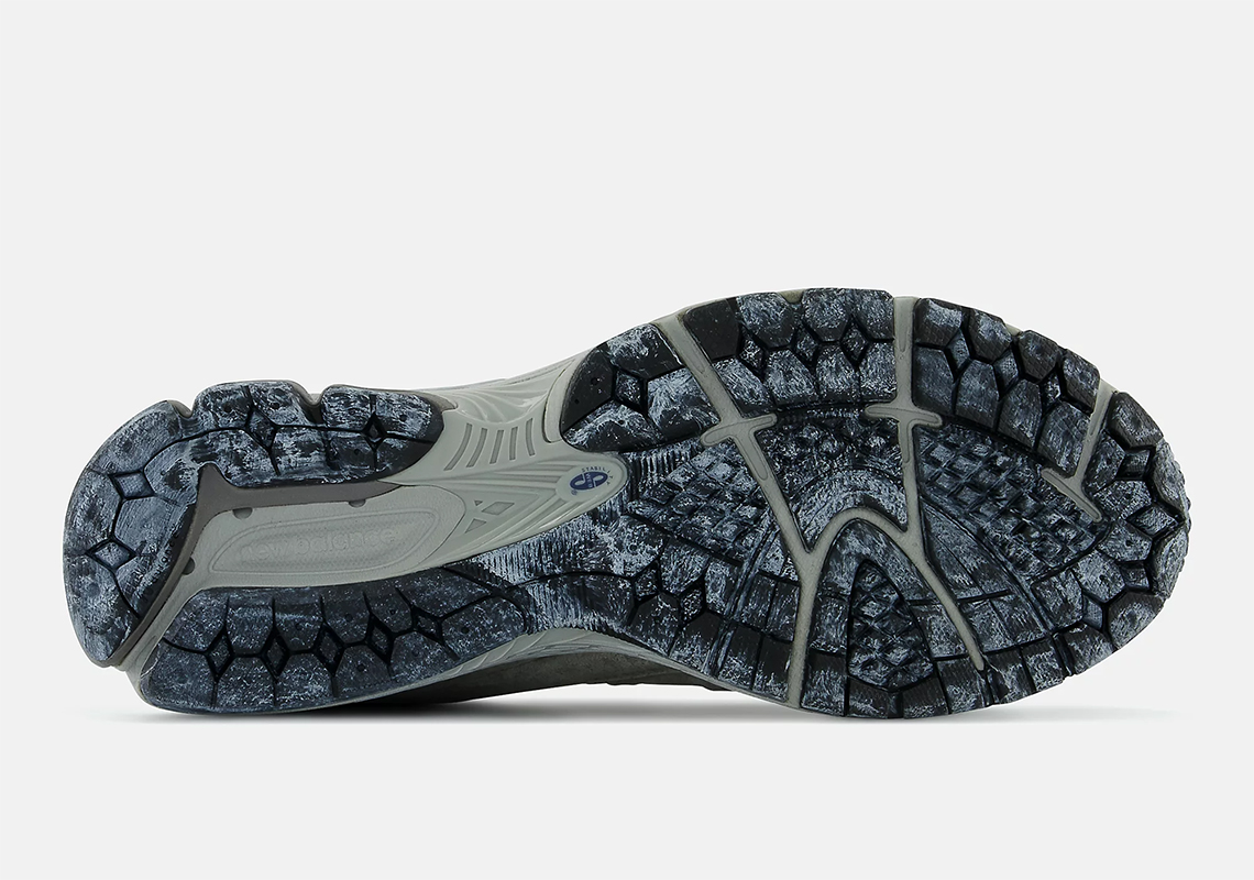 New Balance 2002r Gore Tex M2002rxb 5