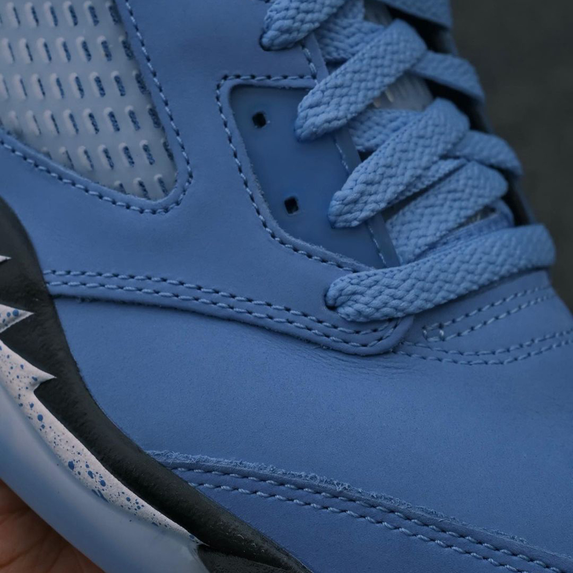 Air Jordan 5 Unc Photos 3