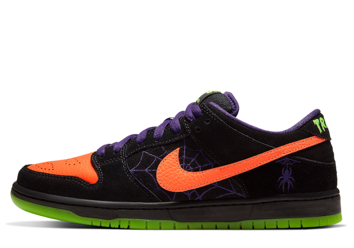 22 Halloween Sneakers 2022 09
