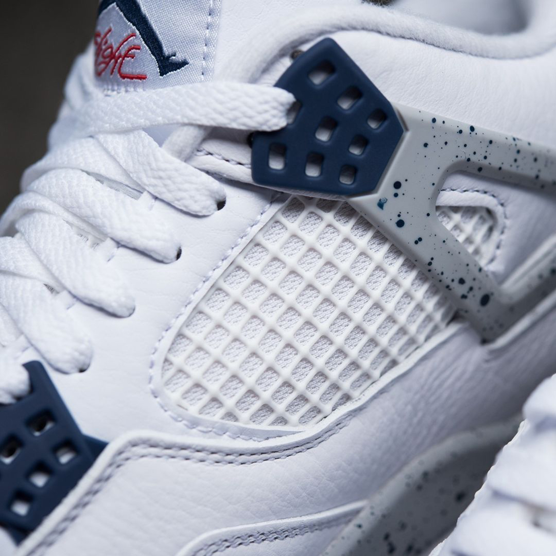 Air Jordan 4 Midnight Navy Release Reminder 4