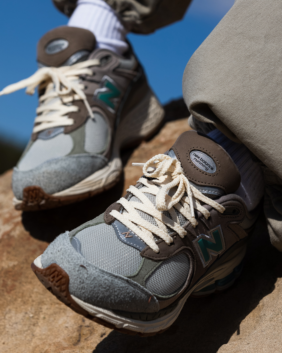 Atmos New Balance 2002r Oasis 13