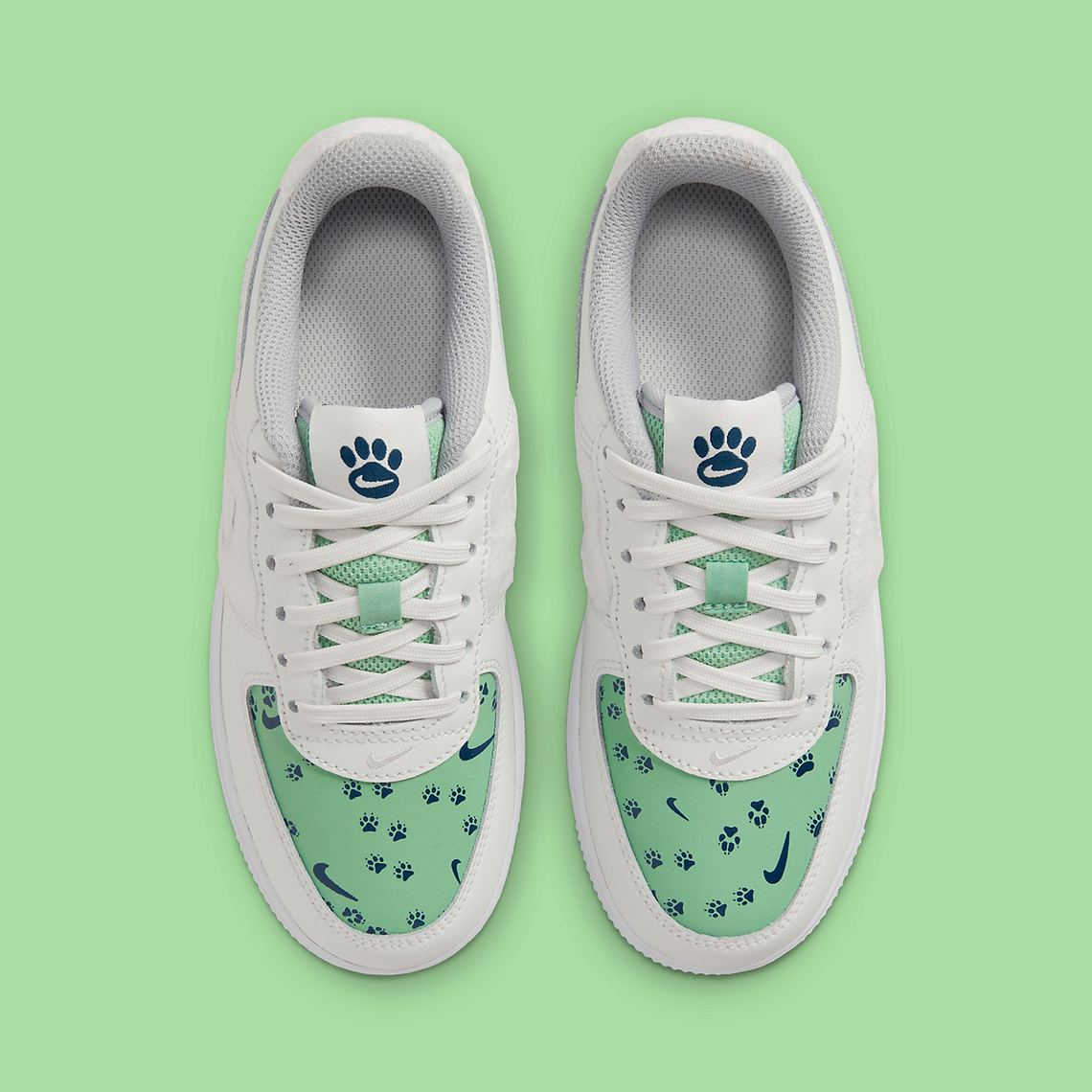 Nike Air Force 1 Low Bear Tracks3