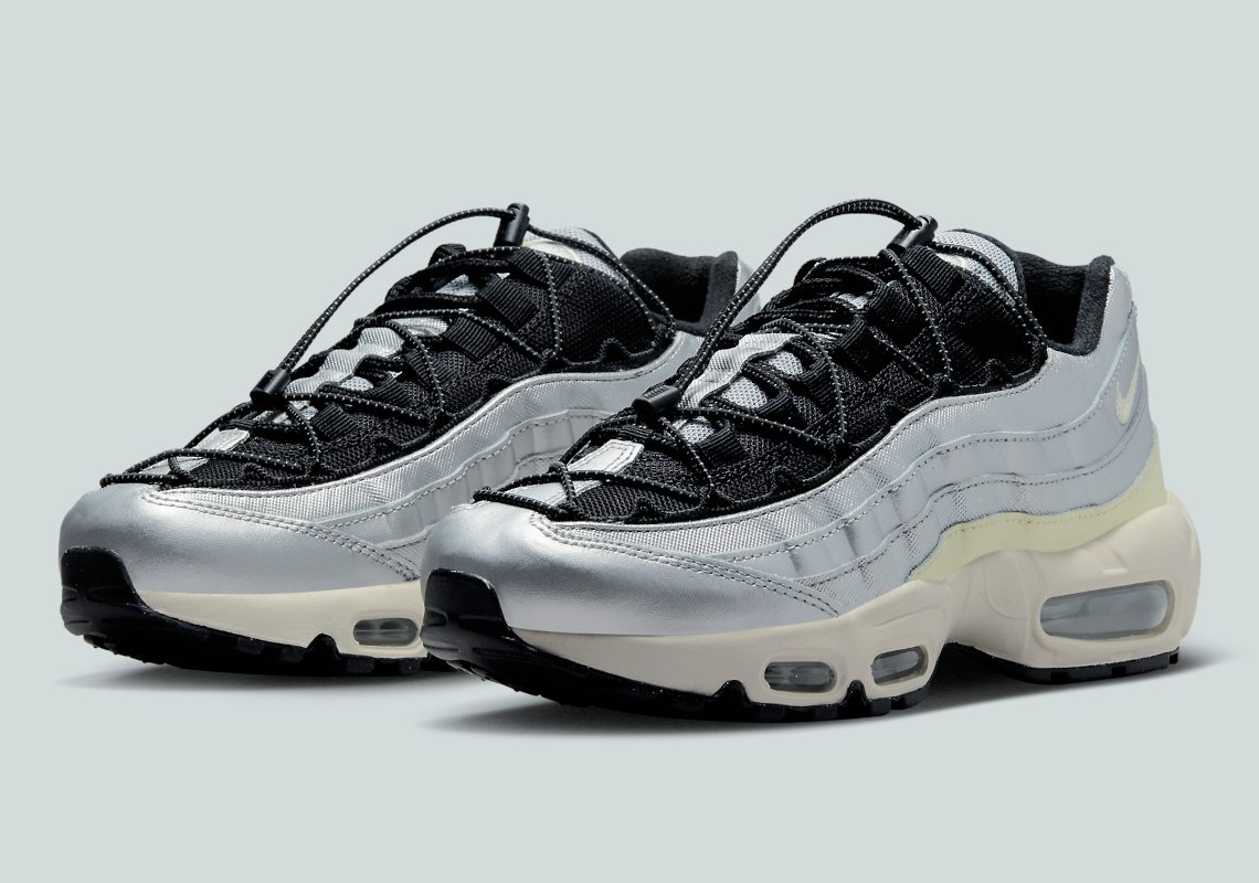 The Nike Air Max 95 Returns In "Metallic Silver" And With Toggle Lacing For Women