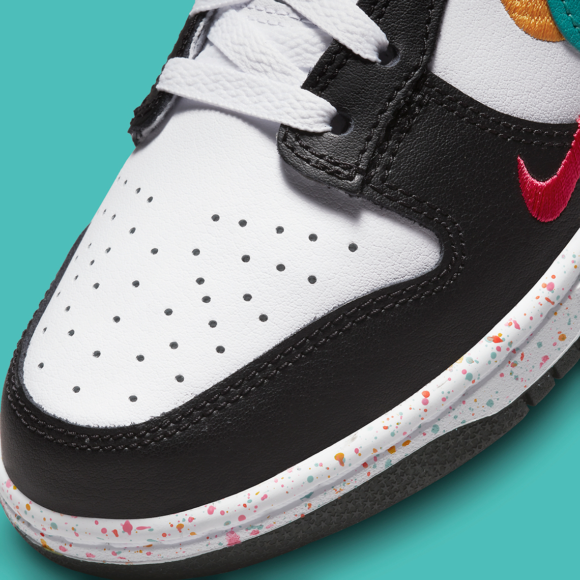 Nike Dunk Low Multi Swoosh 6