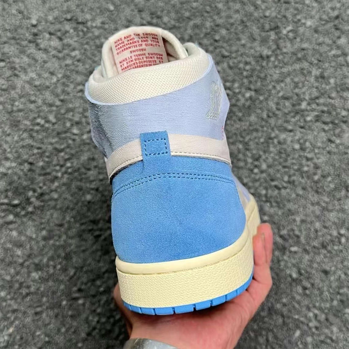 Air Jordan 1 Zoom Cmft 2 Blue Suede 1