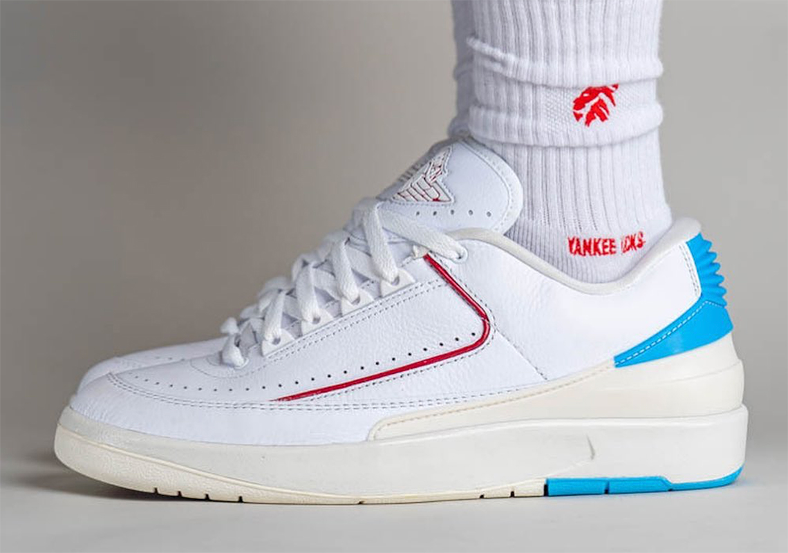 Air Jordan 2 Low White Powder Blue Fire Red Sail Dx4401 1643