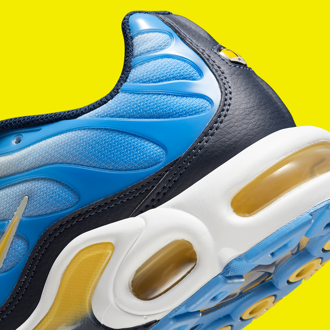 Nike Air Max Plus Navy Blue Yellow Fd9871 400 1