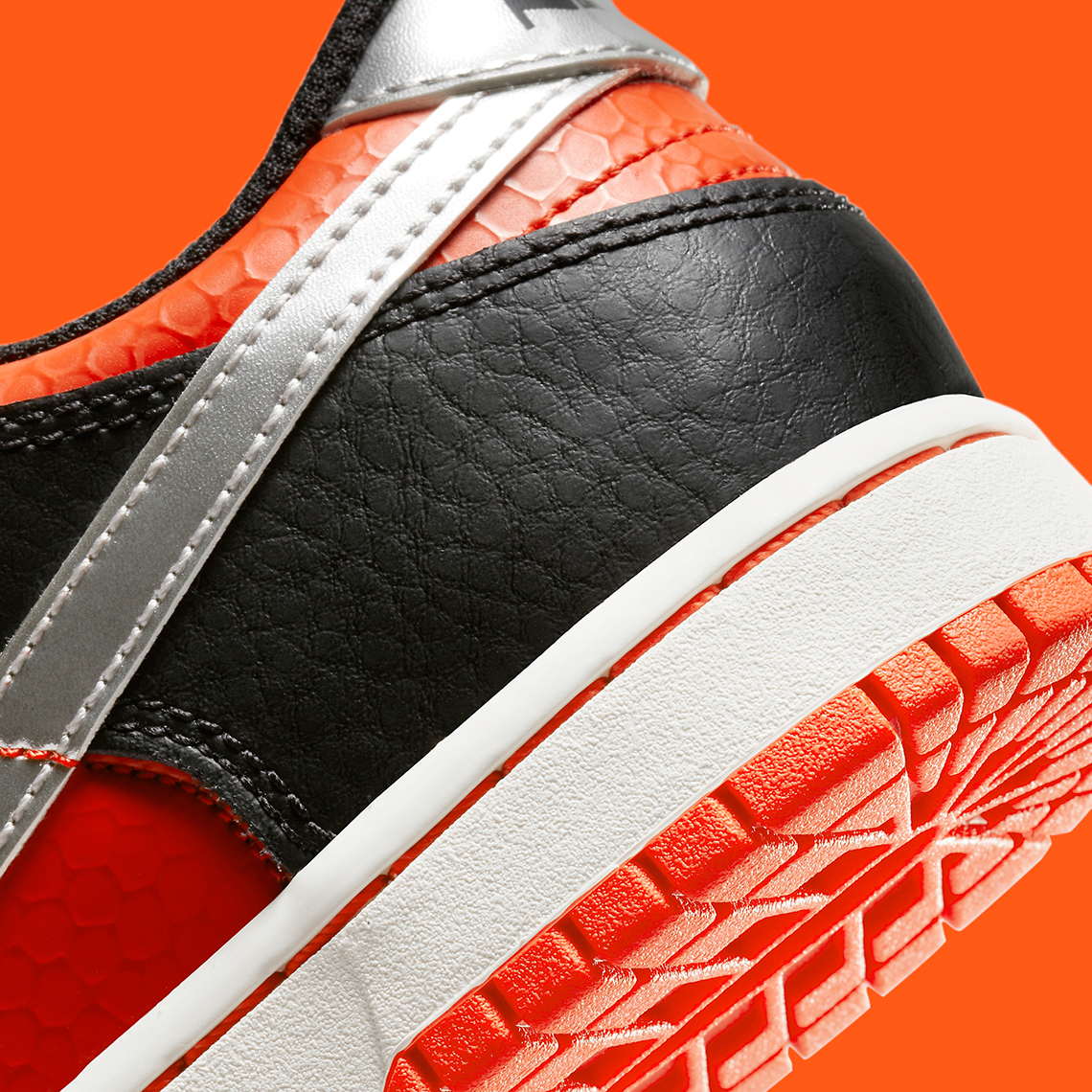 Nike Dunk Low Ps Martian Dv1988 001 6