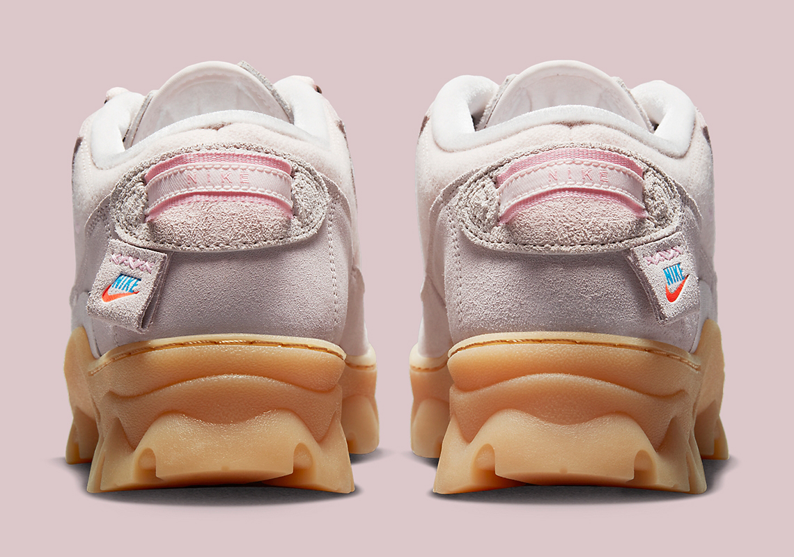 Nike Lahar Low Se Pink Teddy Bear Dz5346 640 7