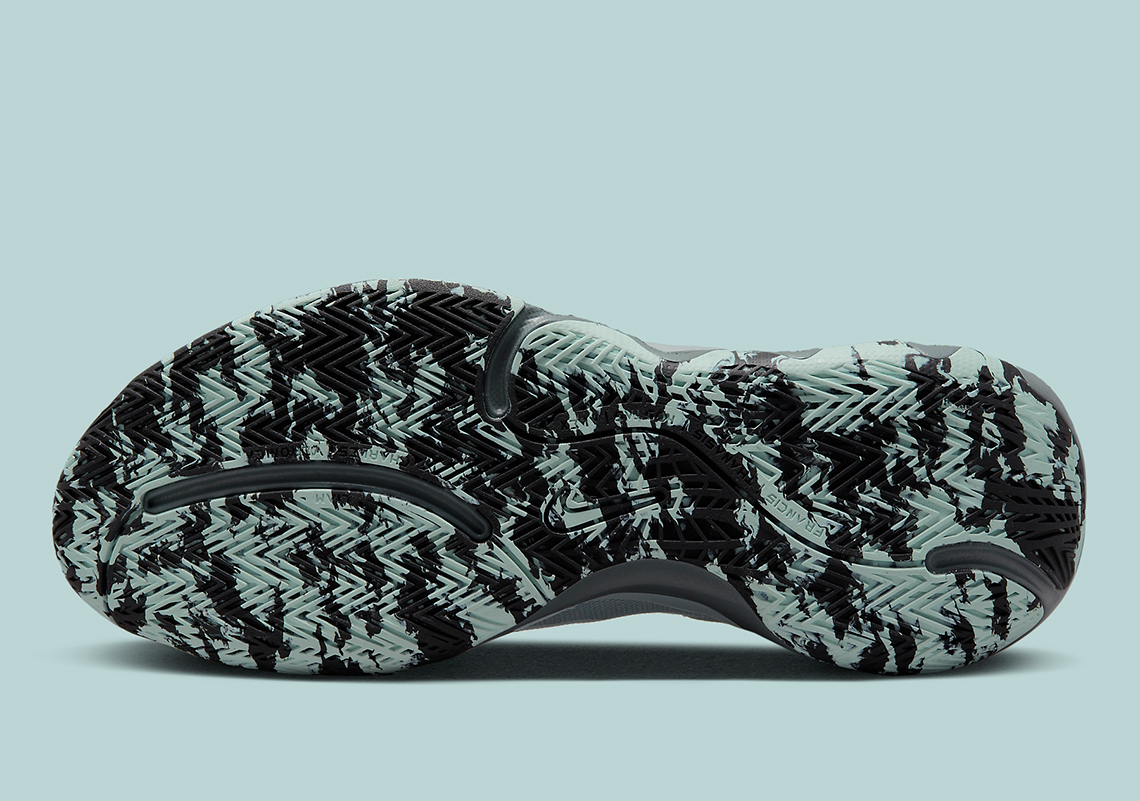 Nike Giannis Immortality 2 Dm0825 004 2