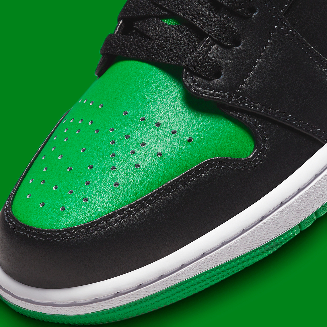 Air Jordan 1 Low Lucky Green Black 553558 065 1