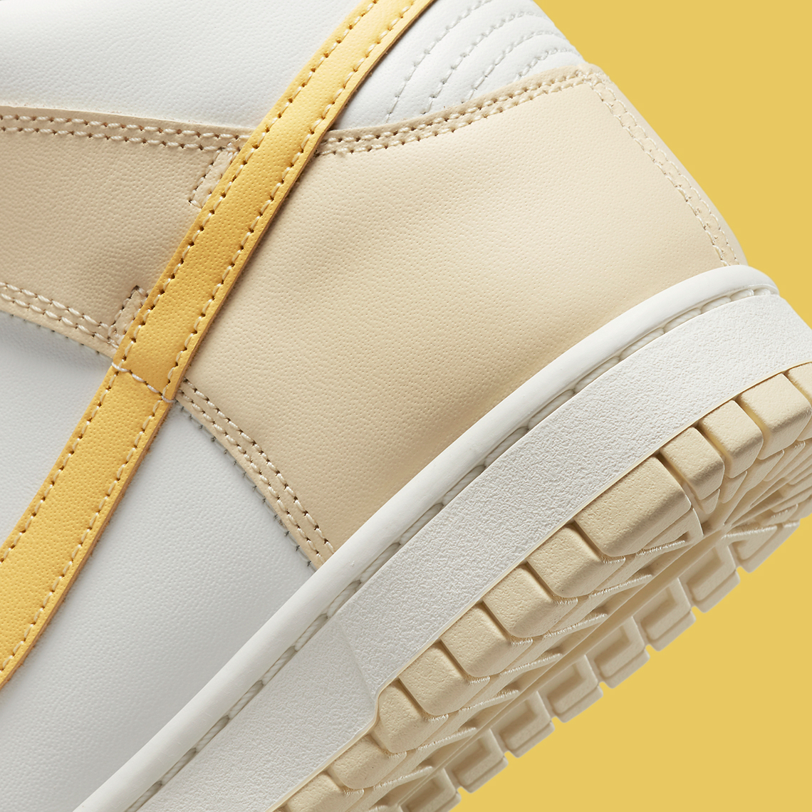 Nike Dunk High Womens Pale Vanilla Dd1869 201 5