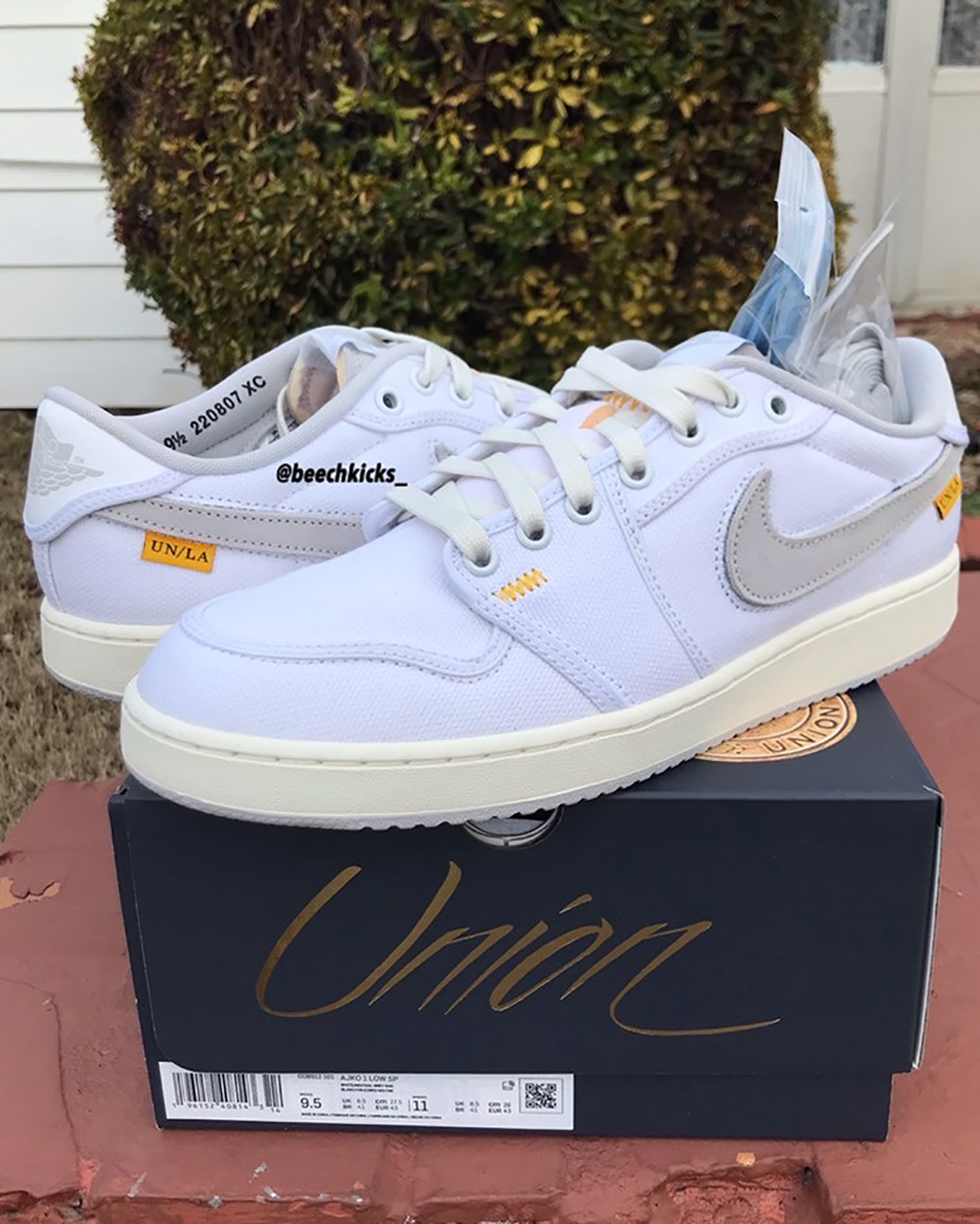 Union Air Jordan 1 Ko Low White Sail University Gold Neutral Grey Do8912 101 5