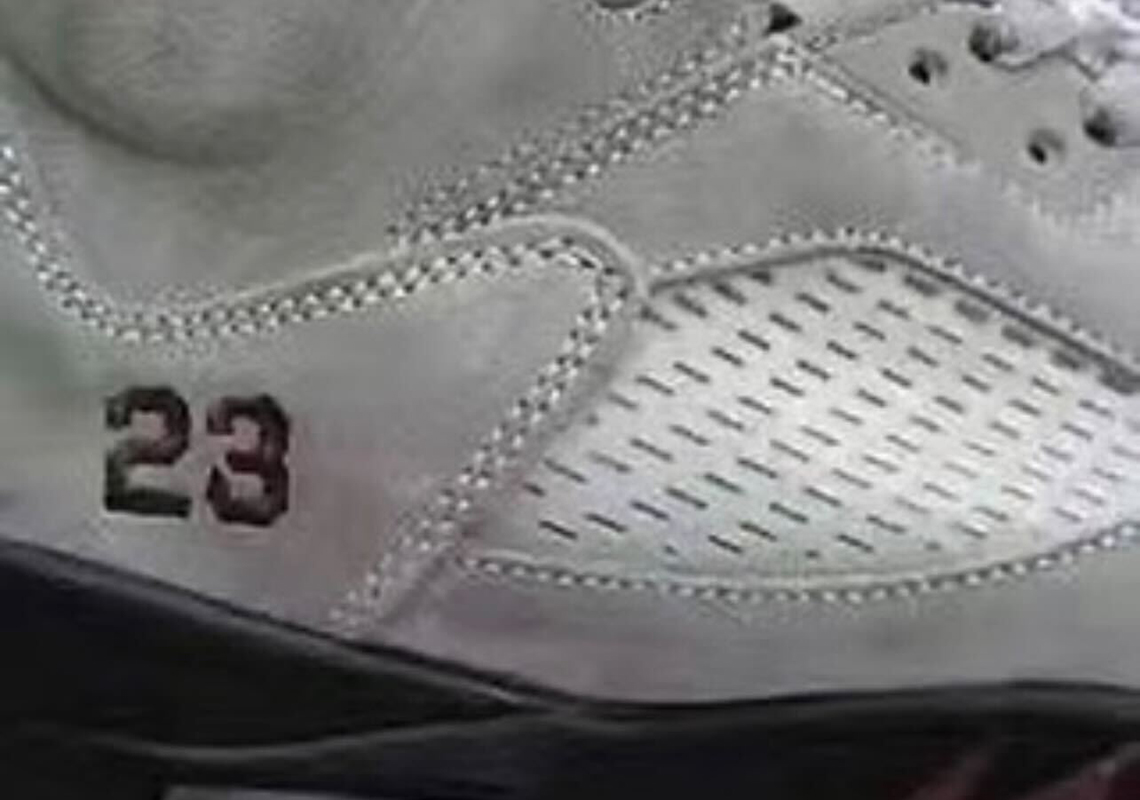 A Ma Maniere Air Jordan 5 Light Bone