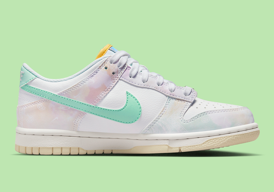 Nike Dunk Low Pastel Paisley Fj7707 131 5