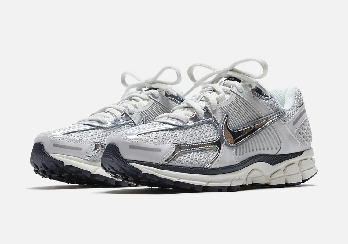 Nike Zoom Vomero 5 Womens Silverware Fd0884 025 2