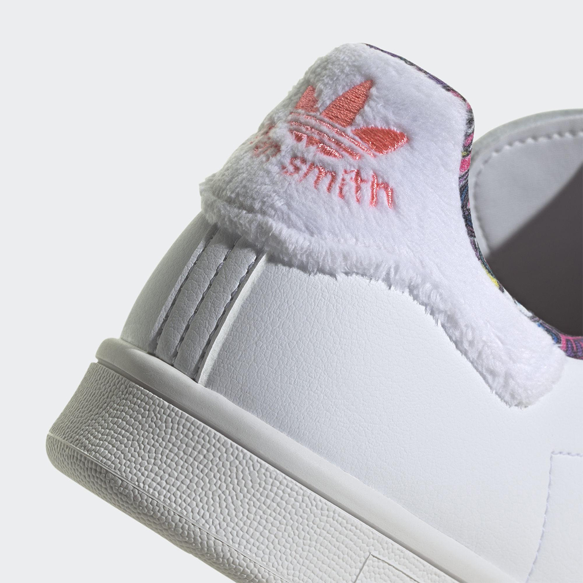 Hello Kitty Adidas Stan Smith Hp9656 3