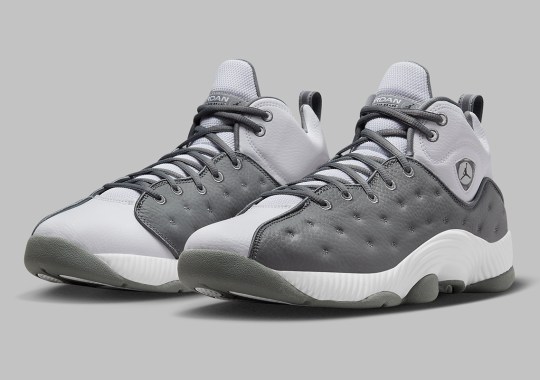 The Jordan Jumpman Team II Recieves A Monochrome Coat Of “Cool Grey”