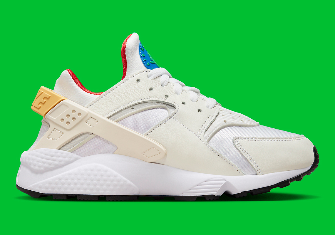 Nike Air Huarache White Stadium Green Topaz Gold Game Royal Phantom Black Dh4439 112 3