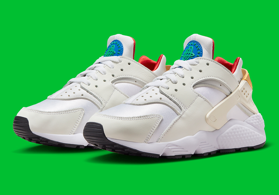 Primary Colors Accent The Nike Air Huarache "Phantom"