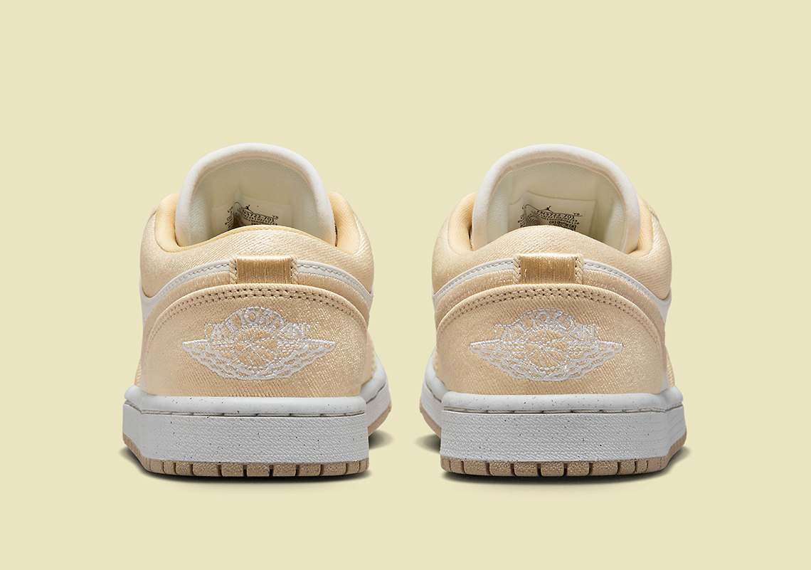Air Jordan 1 Low Se Canvas Fn3722 701 1